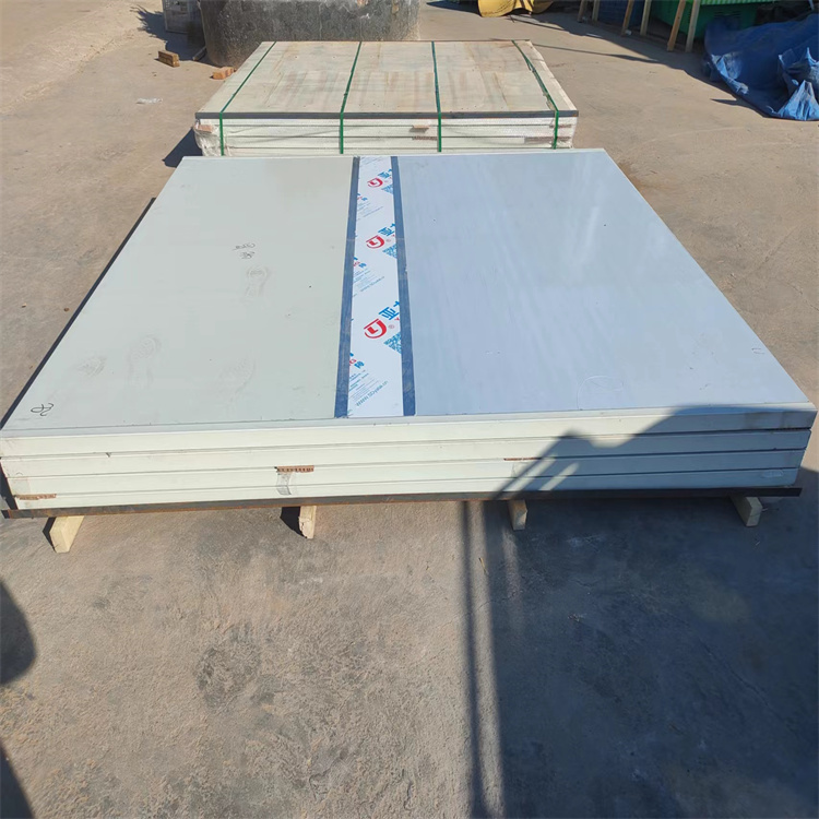 凉山铅门是什么